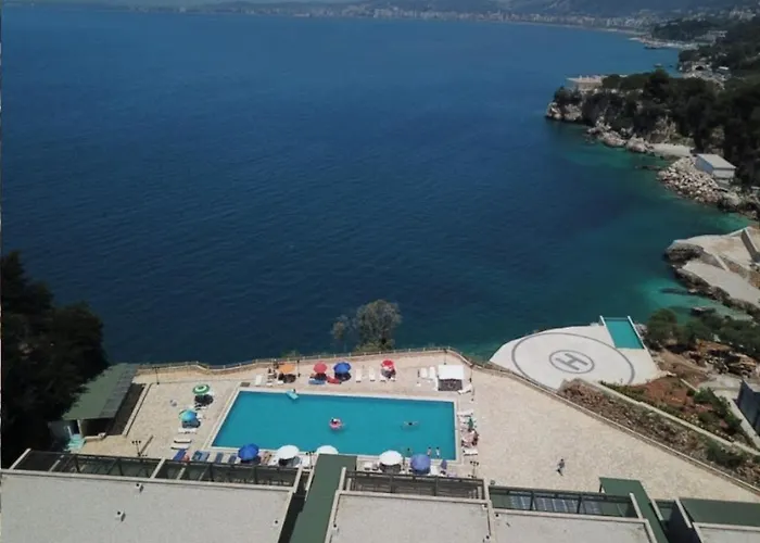 Sea View Apartment!